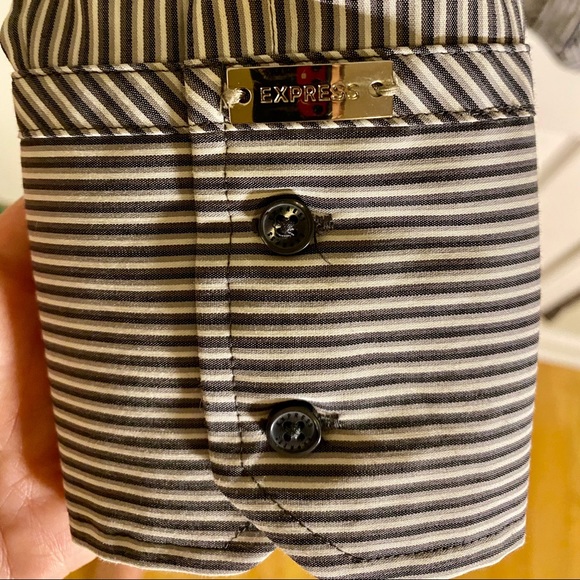 Express Essential Stretch - Medium - NWOT - Picture 3 of 5